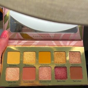 Violet Voss Eyeshadow Palette